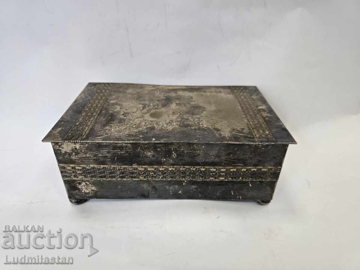 Παλιό ασημένιο κουτί με διαστάσεις 23/14,5 εκ - 7 Παλιό ασημένιο κουτί με διαστάσεις 23/14,5 εκ - 7