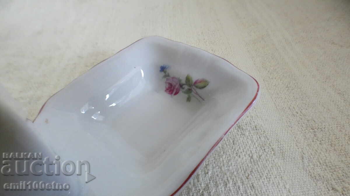 Delivery of Salt shaker old Bulgarian porcelain Kitka Novi pazar