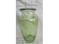 Vază veche din sticlă colorată
