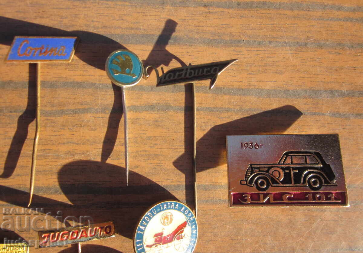 Auction Lot of car badges, retro sign, car badge Auction Lot of car badges, retro sign, car badge