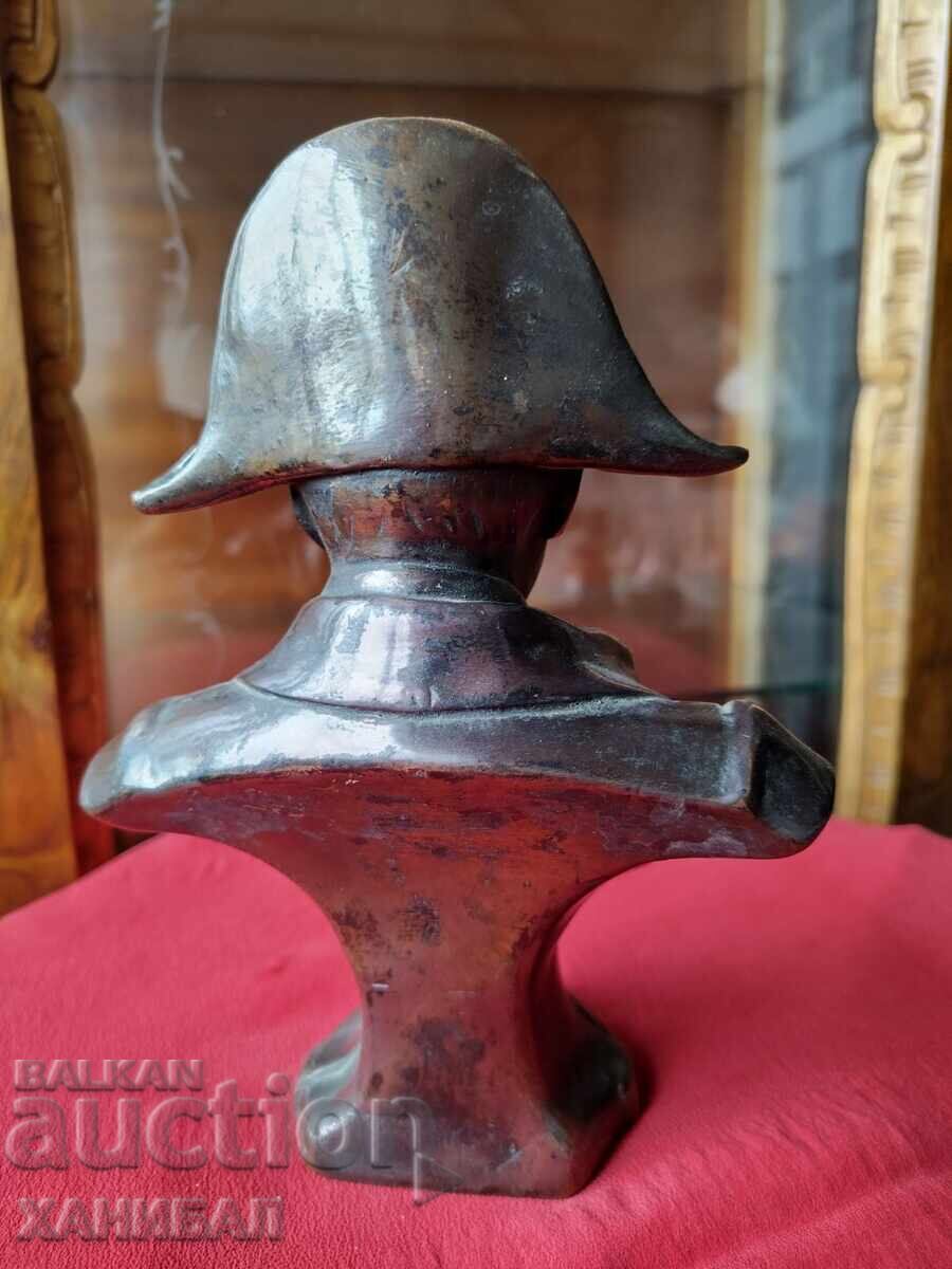 Livrarea BUST DE BRONZ AL LUI NAPOLEON Livrarea BUST DE BRONZ AL LUI NAPOLEON