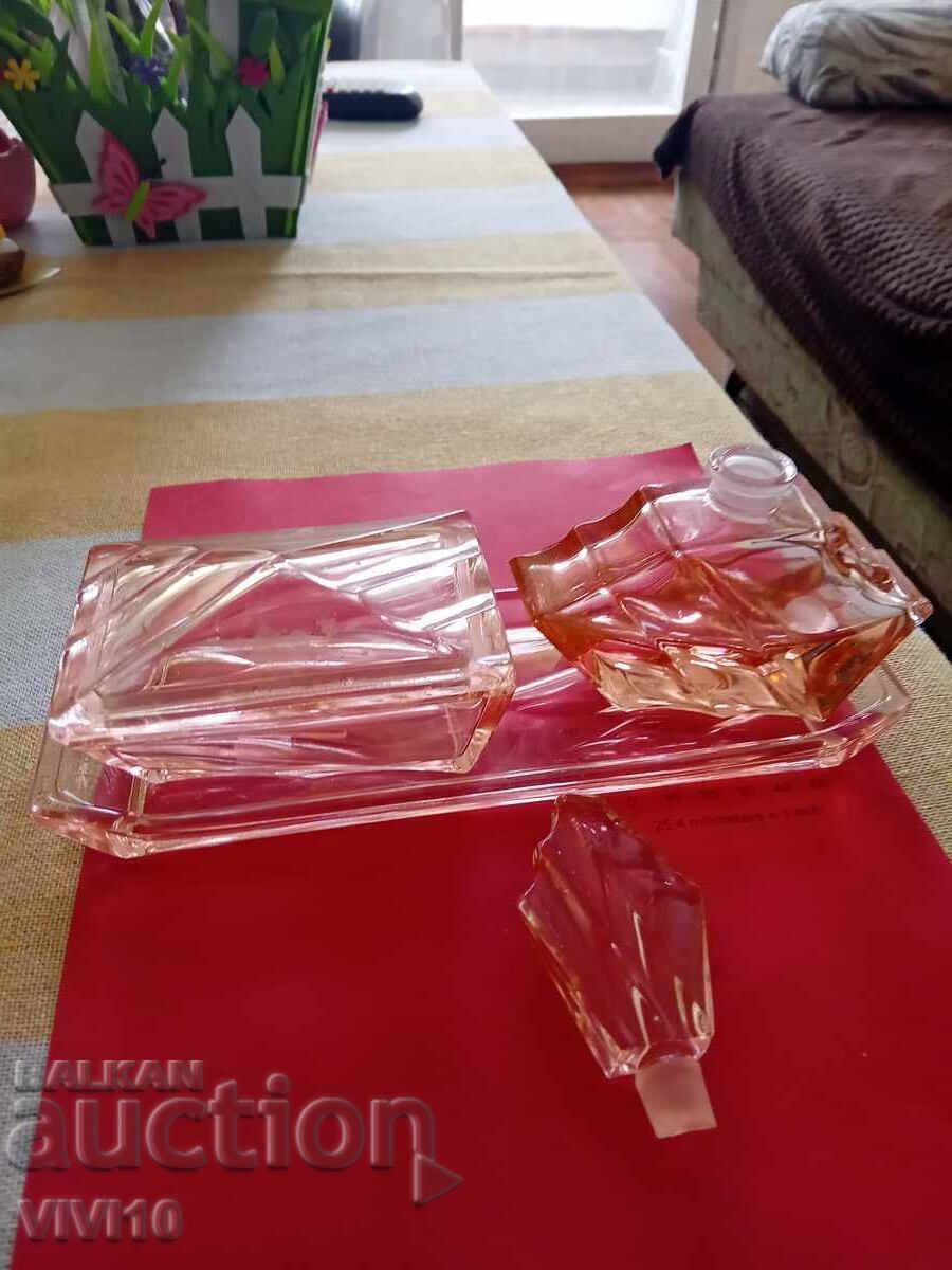 Δημοπρασία Σετ από παλιά γυαλικά