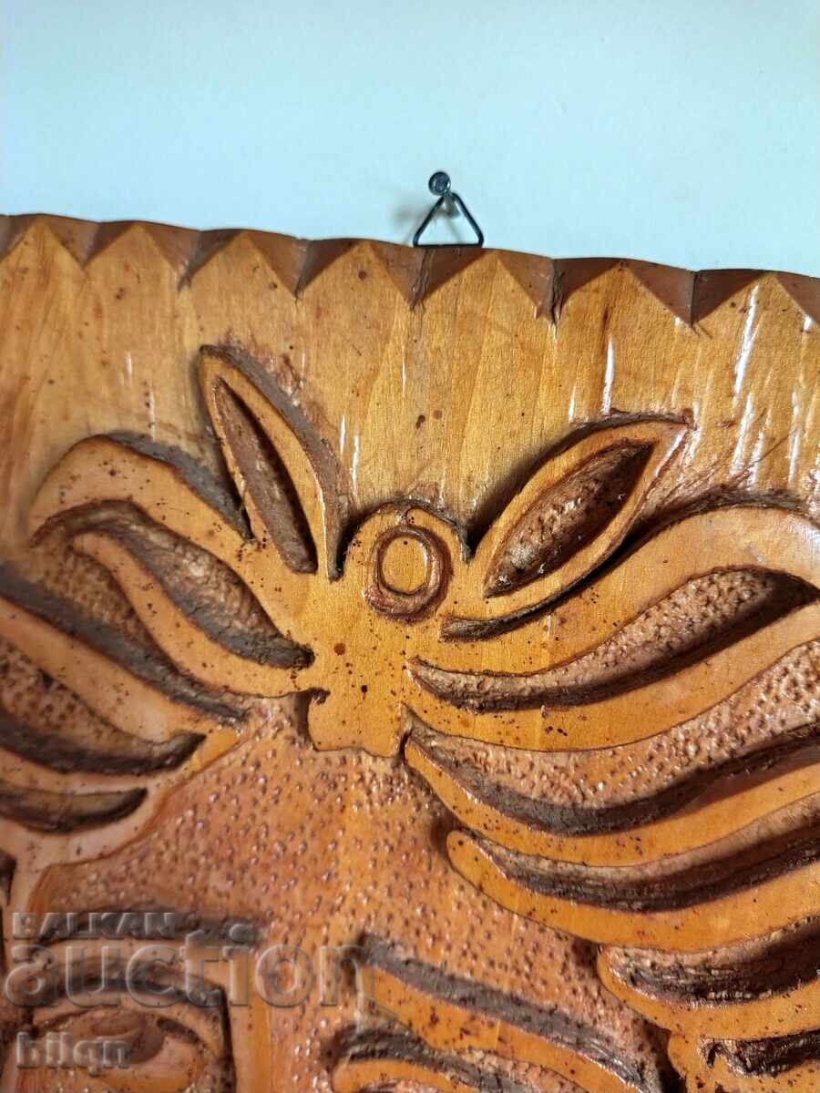 Delivery of Beautiful Wooden Panel Woodcarving