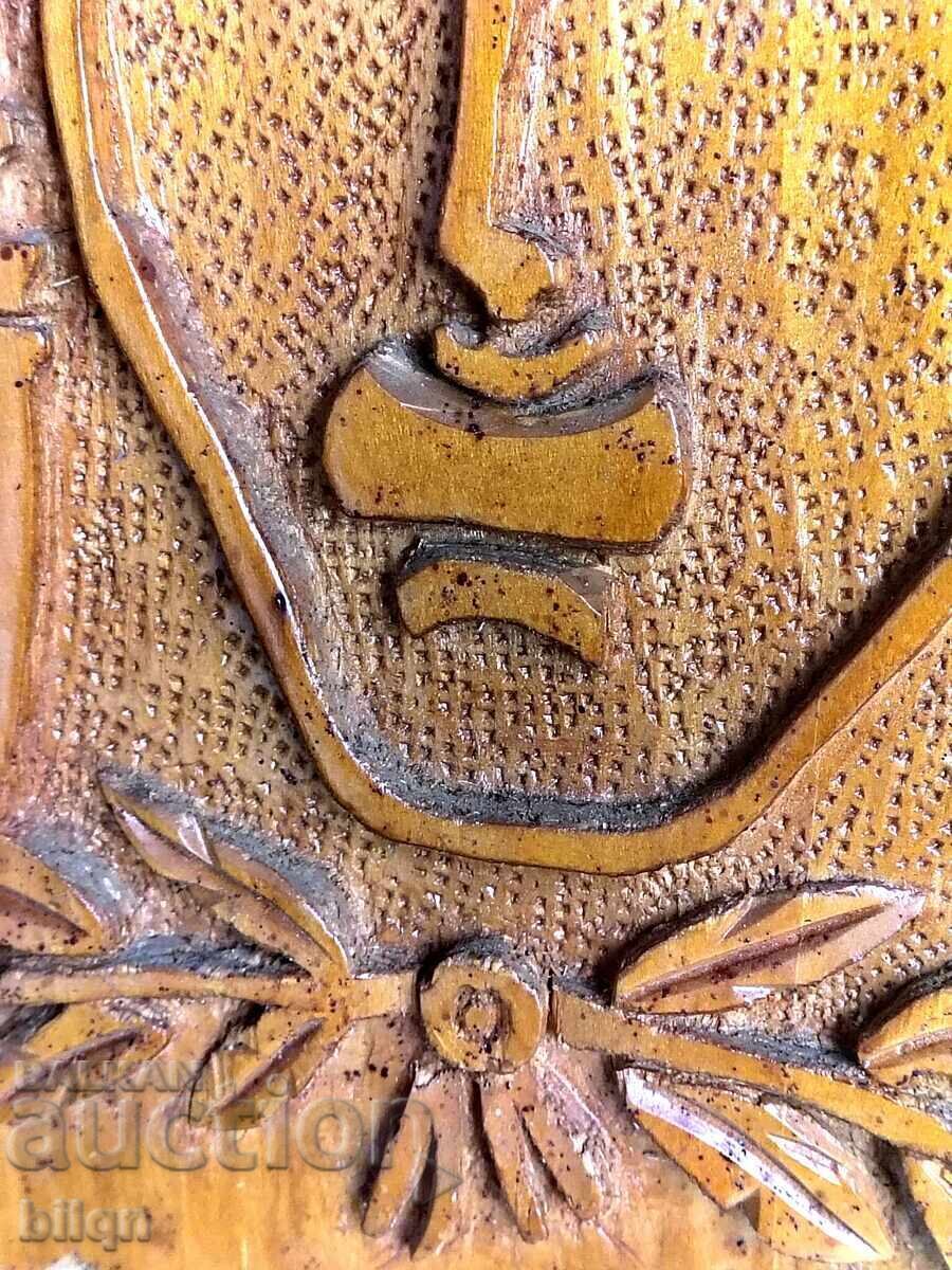 Panou din lemn frumos, sculptat în lemn - 6
