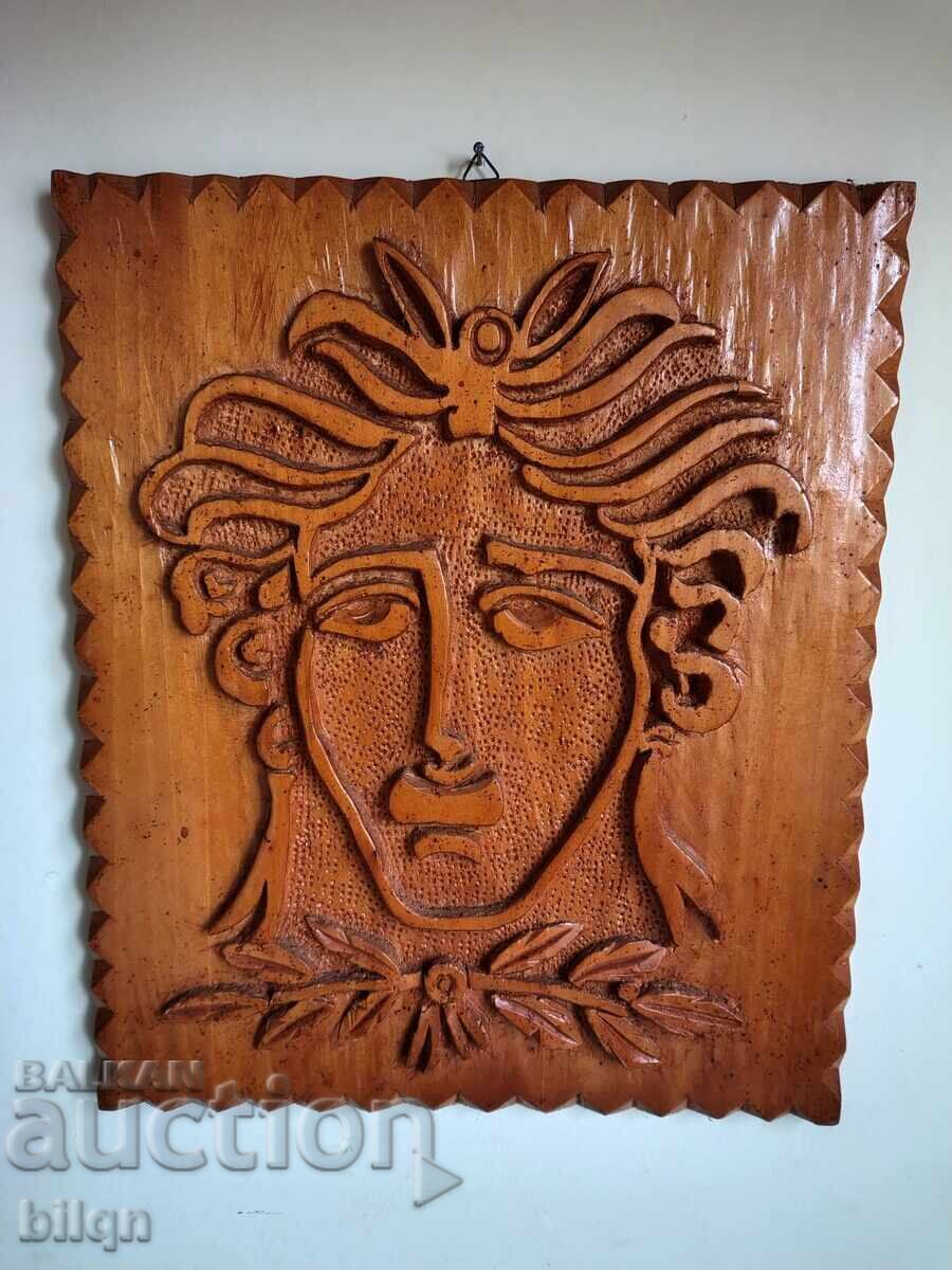 Beautiful Wooden Panel Woodcarving