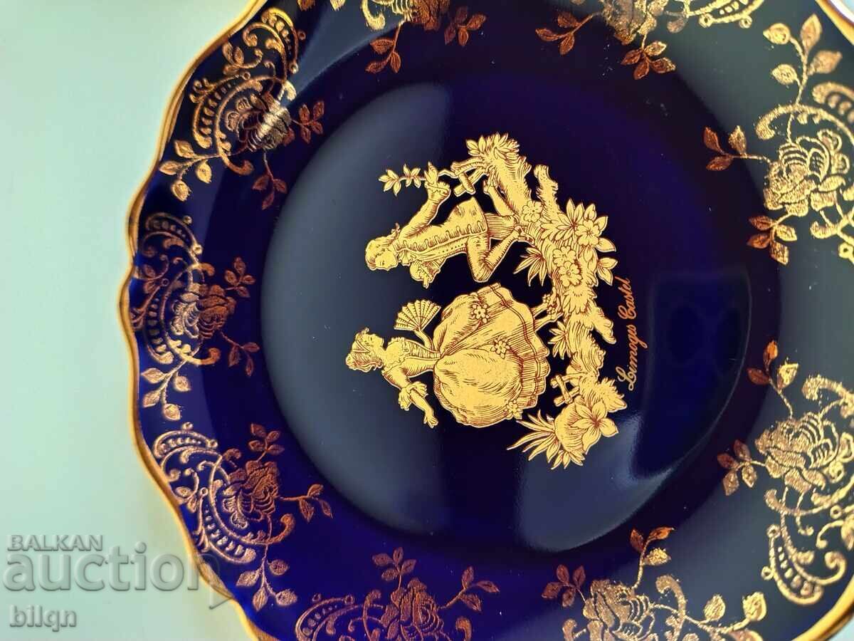 Аукцион Прекрасен Позлатен 22К Порцеланови Компликт-Лимож