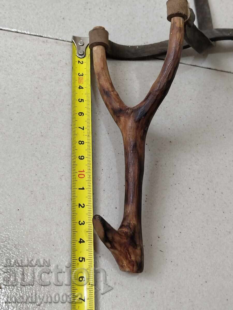 Licitație Prastie veche pentru copii de la sfârșitul anilor '60