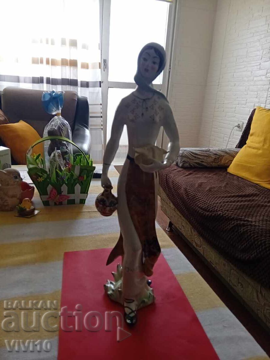 Figurină de porțelan România 45cm