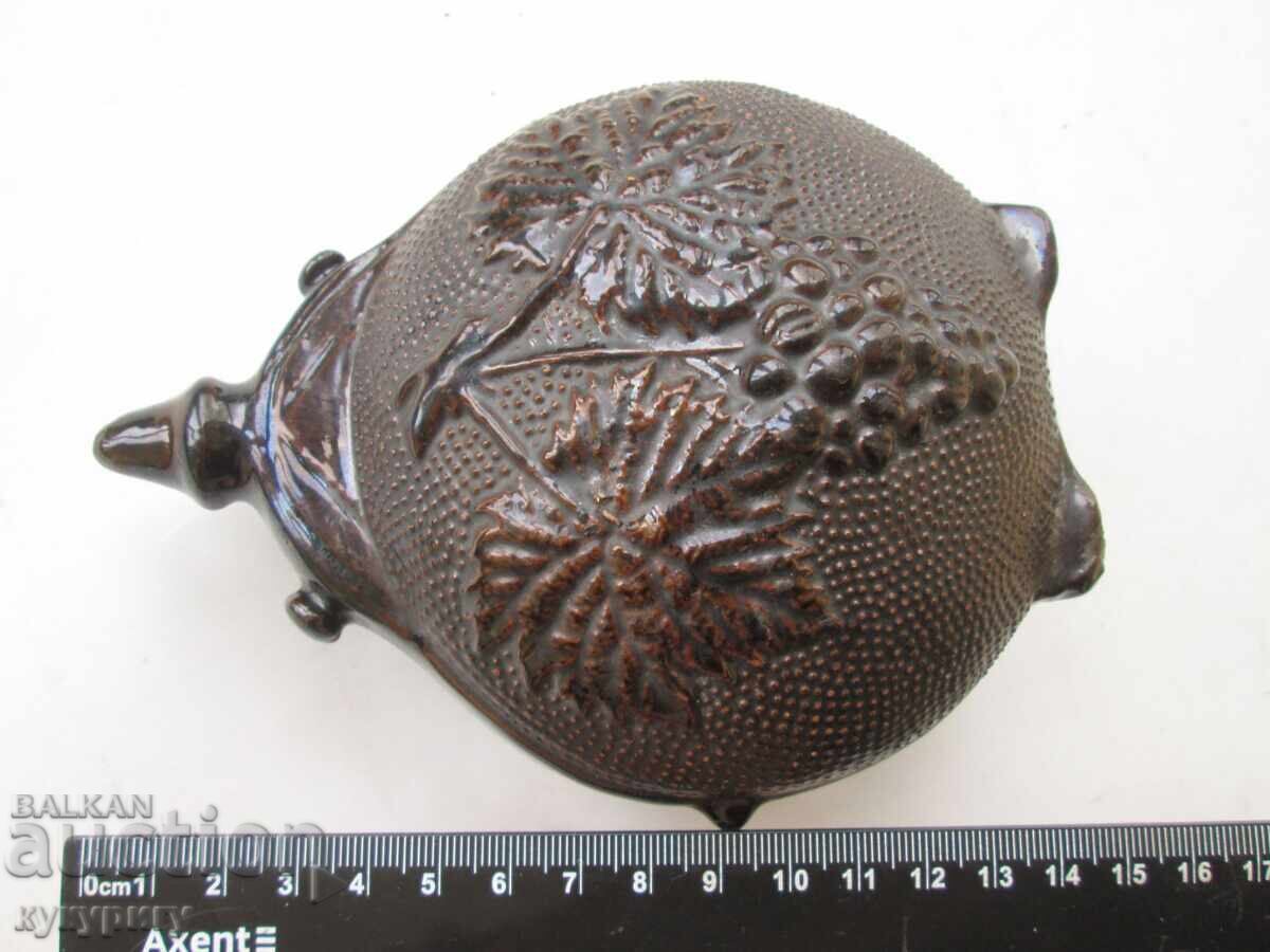 Licitație Vechi ulcior ceramic, vas de lut, ceramică de Troian Licitație Vechi ulcior ceramic, vas de lut, ceramică de Troian