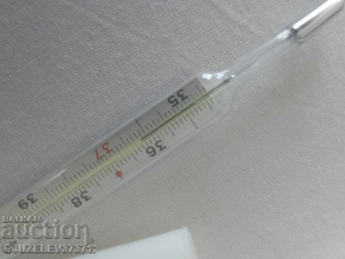 Livrarea Termometru medical social funcționează perfect, testat în căldură Livrarea Termometru medical social funcționează perfect, testat în căldură