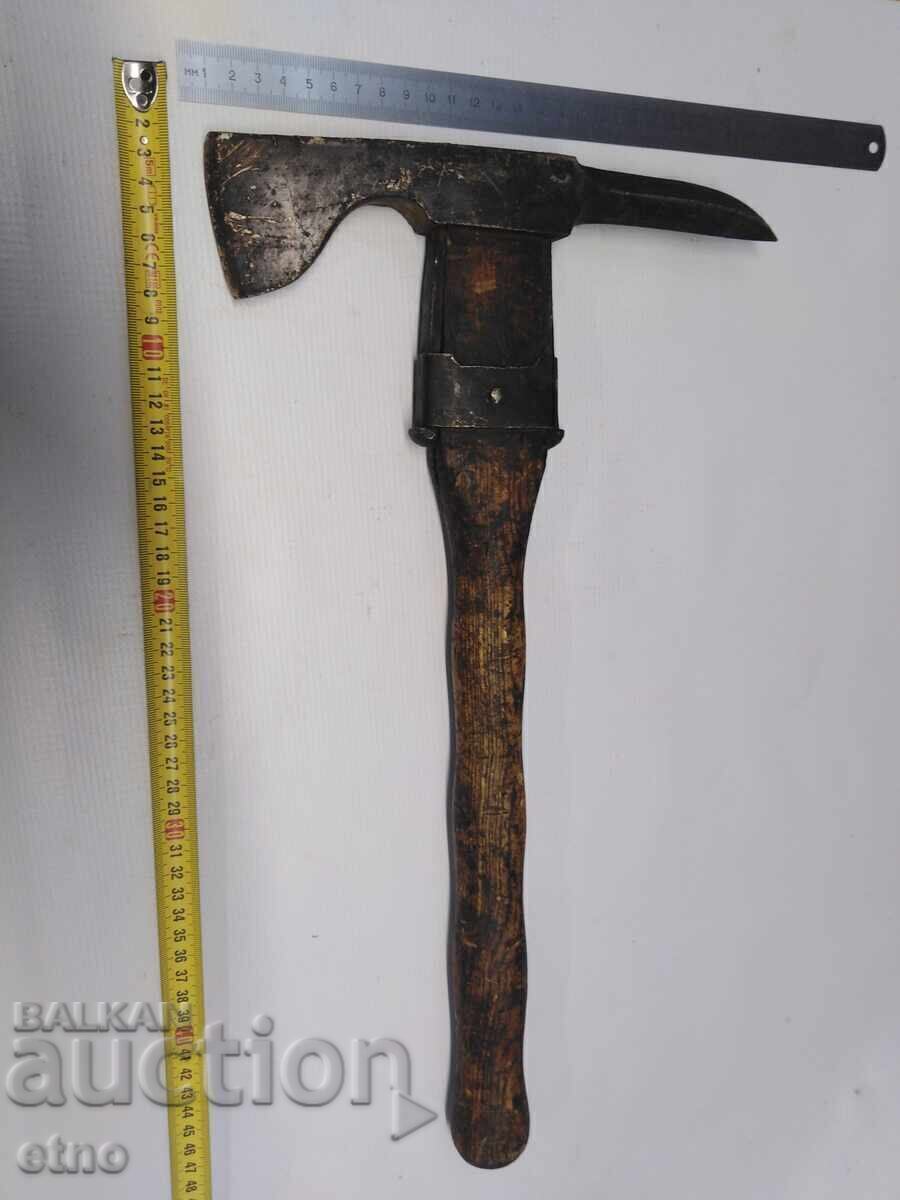 Auction  M 1915-PSV-GERMAN TRENCH TOOL,PICKHEAD,AXE,knife