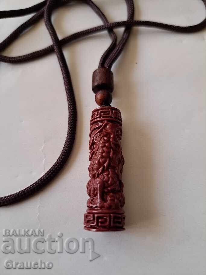 Κρεμαστό φυλαχτό από κιννάβαρη με κρυψώνα με τιμή € 10.23 | 20.01 BGN