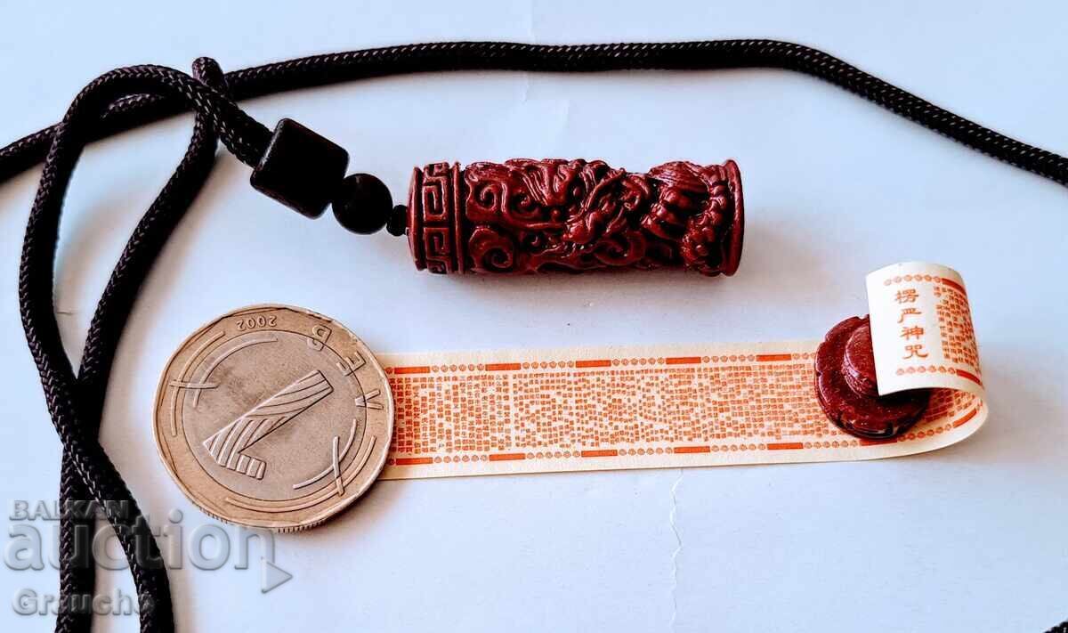 Delivery of Cinnabar amulet pendant with a secret compartment Delivery of Cinnabar amulet pendant with a secret compartment