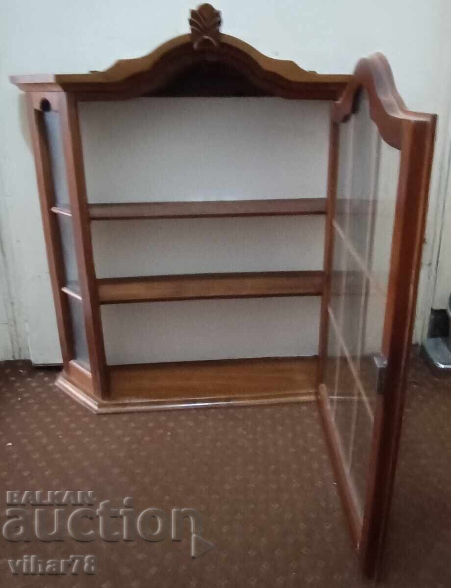 Βιτρίνα τοίχου με τιμή € 149.99 | 293.35 BGN