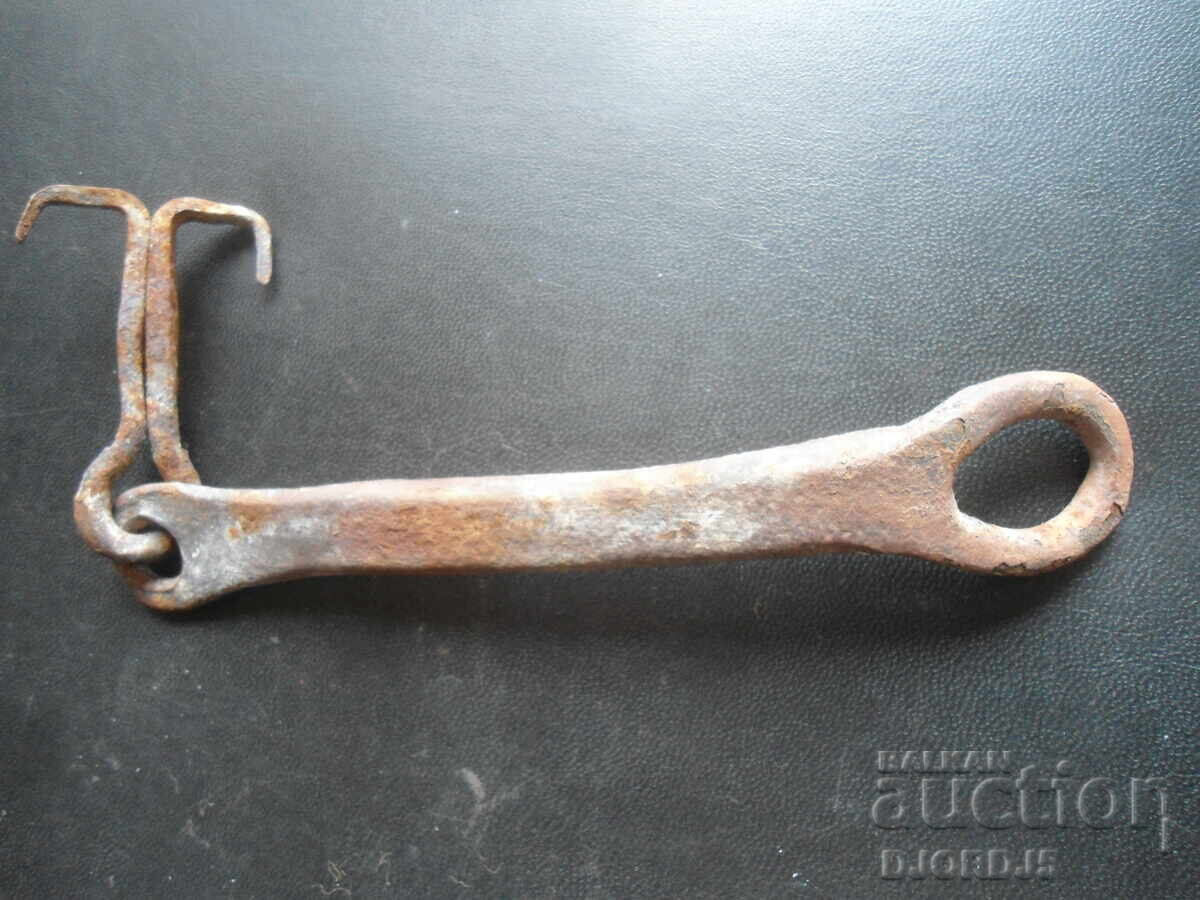 Licitație Mandala veche forjată