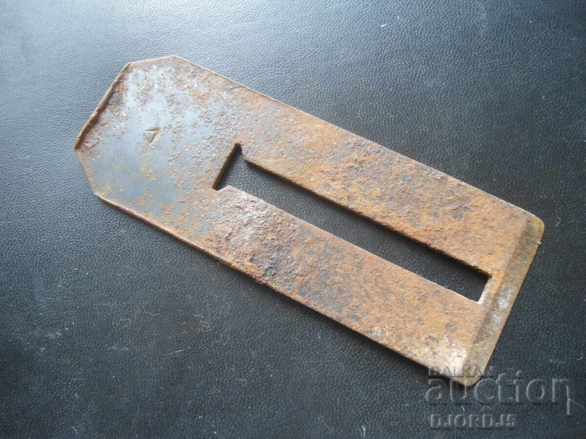 Παλαιό ξυλουργικό εργαλείο, σκαρπέλο, μαχαίρι, σημάδια με τιμή 5.00 BGN | € 2.56