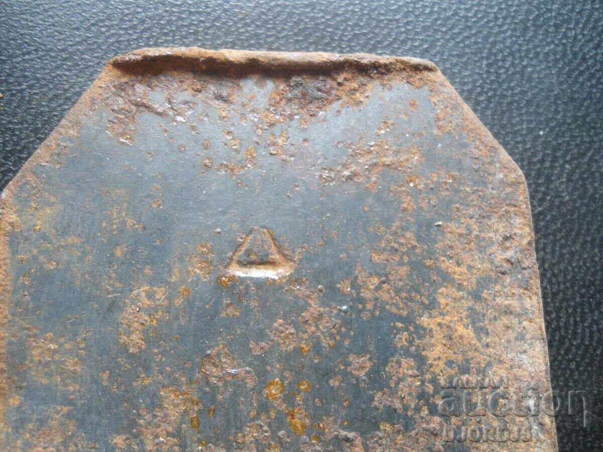 Δημοπρασία Παλαιό ξυλουργικό εργαλείο, σκαρπέλο, μαχαίρι, σημάδια