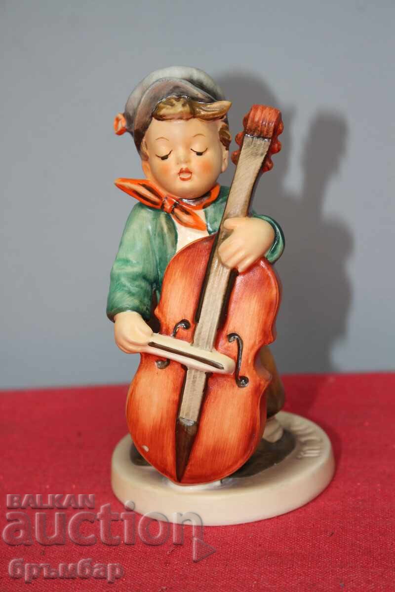 Hummel porcelain figurine boy musician .No. 186