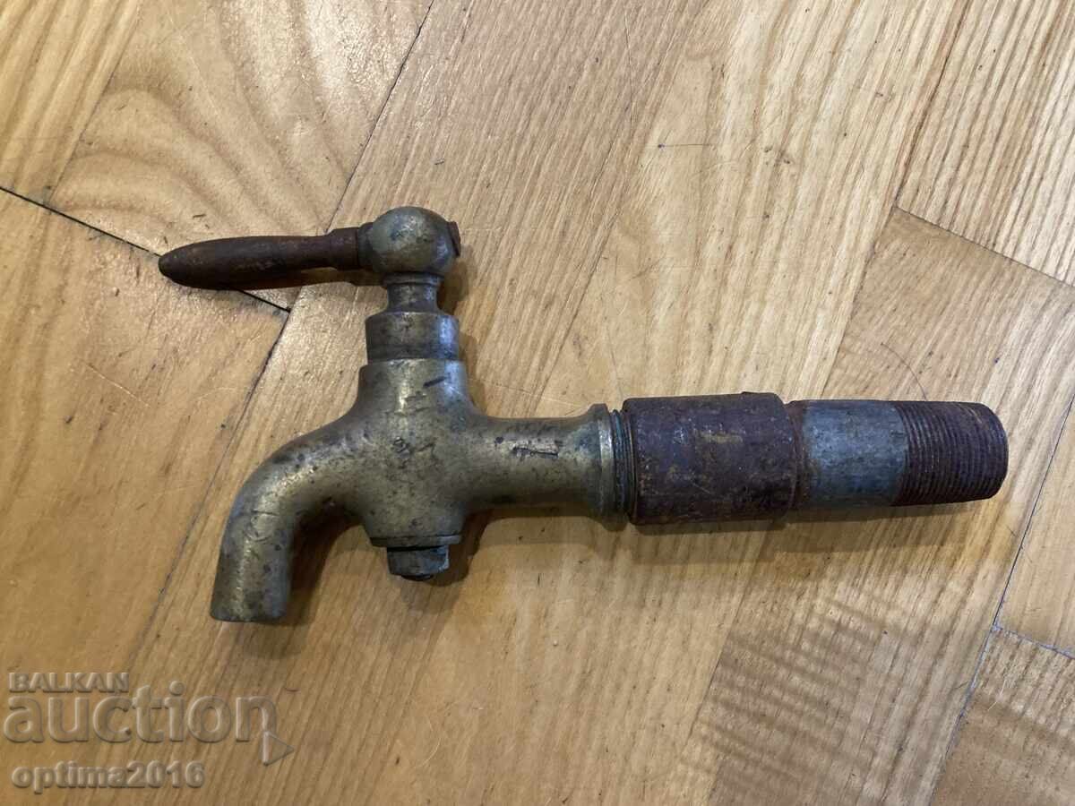 Βοζατζίδικο γερανό Βοζατζίδικο γερανό