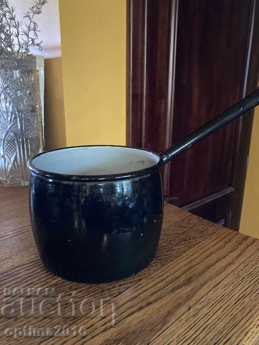 Εμαγιέ δοχείο με τιμή 28.00 BGN | € 14.32 Εμαγιέ δοχείο με τιμή 28.00 BGN | € 14.32