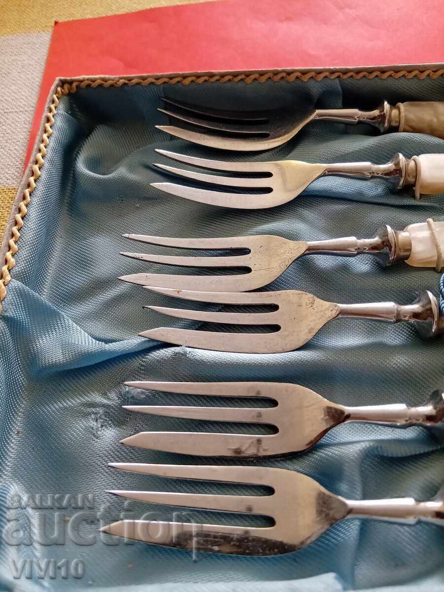 Σετ παλιών πιρουνιών Solingen με τιμή 80.00 BGN | € 40.90