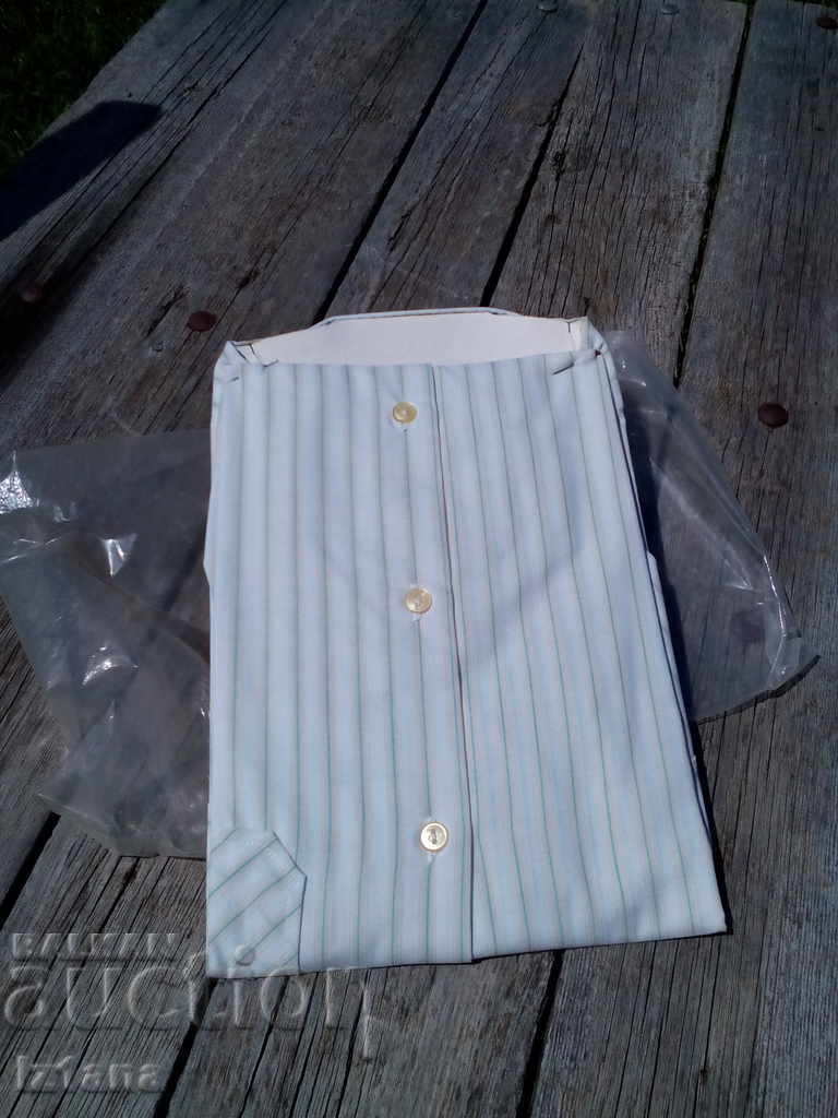 Δημοπρασία Παλιό ανδρικό πουκάμισο