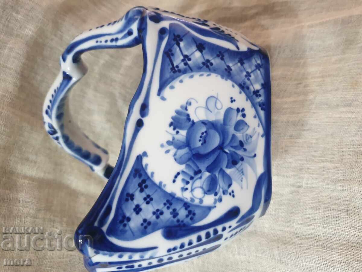 Porcelain author's bonbonniere, fruit bowl, basket Gzhel with price 160.00 BGN | € 81.81