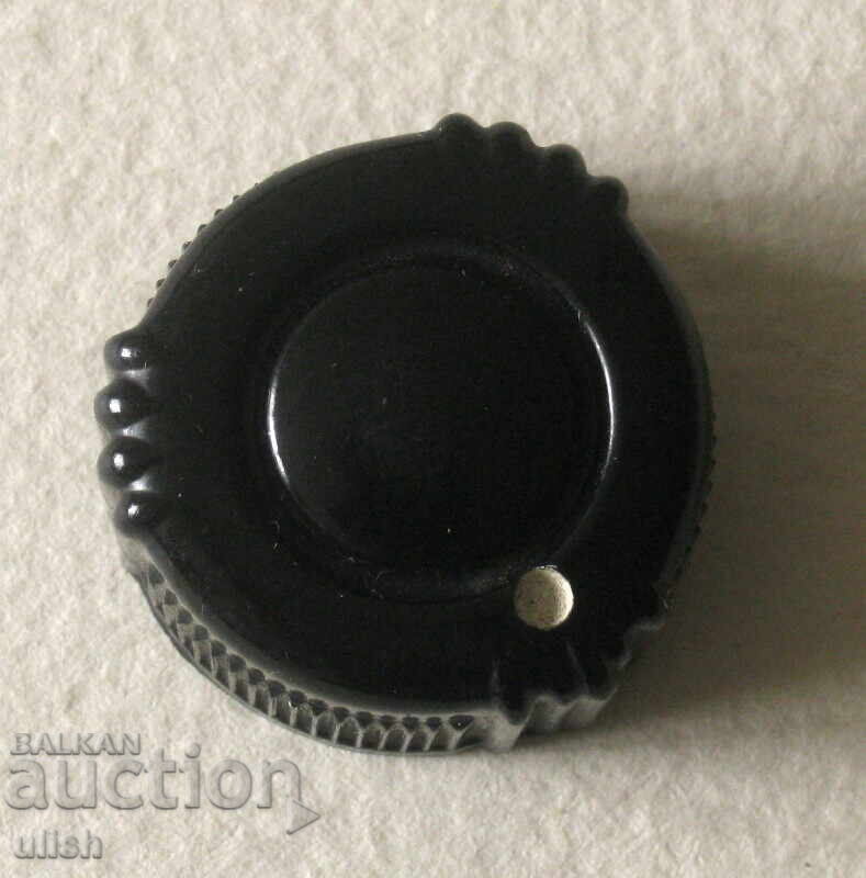 Копче кнопка врътка за стар радиоапарат бакелит Копче кнопка врътка за стар радиоапарат бакелит