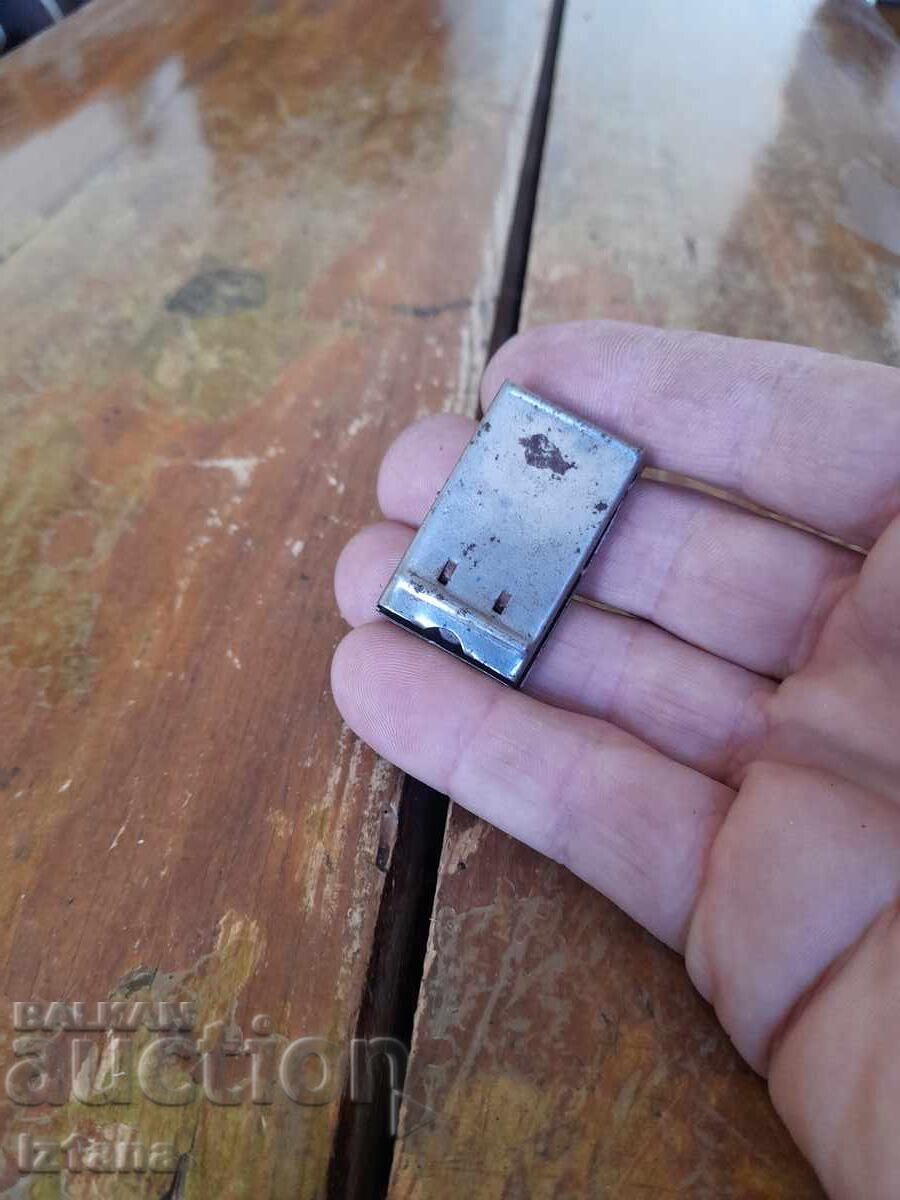 Delivery of Old trap, small trap Delivery of Old trap, small trap