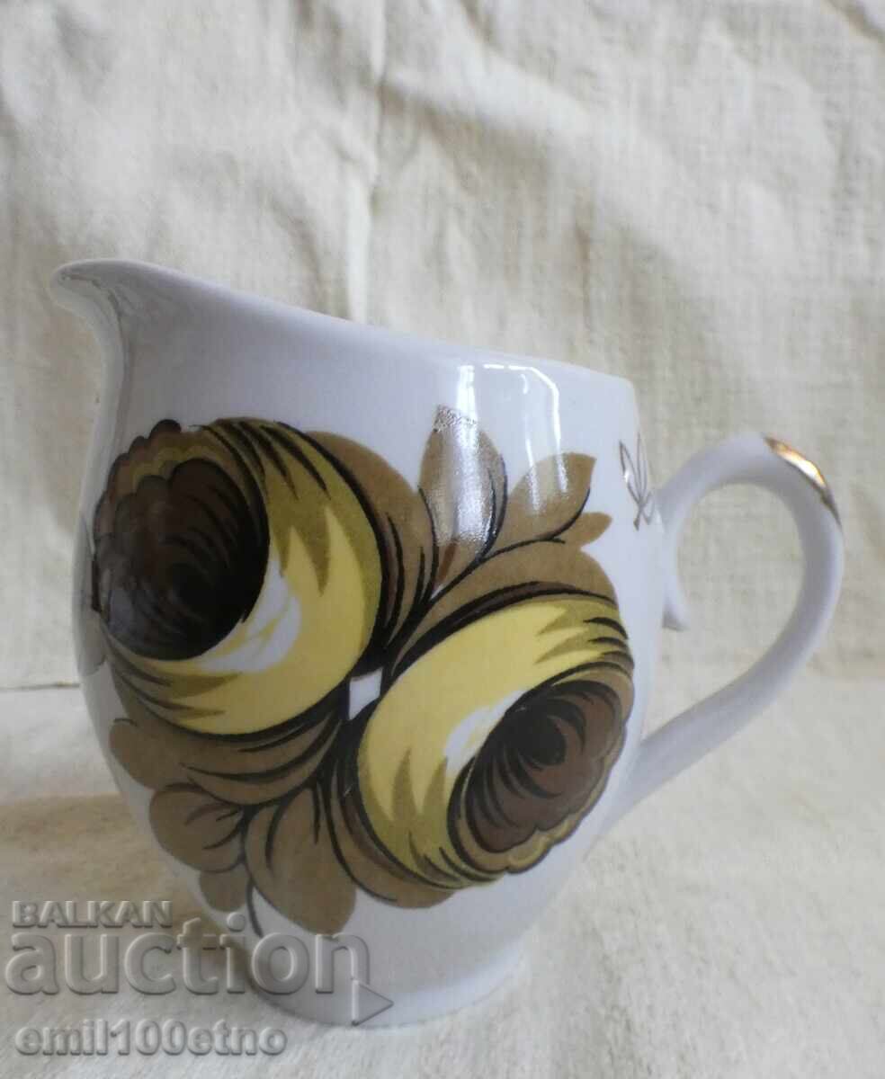 Milk jug - creamer, old porcelain Poltava USSR with price 15.00 BGN | € 7.67 Milk jug - creamer, old porcelain Poltava USSR with price 15.00 BGN | € 7.67