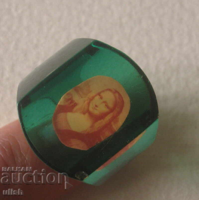 Old celluloid ring Mona Lisa