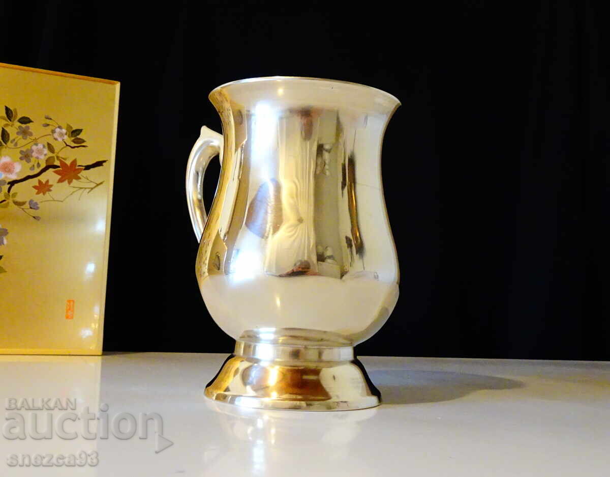 Auction  English bronze mug, cup, goblet