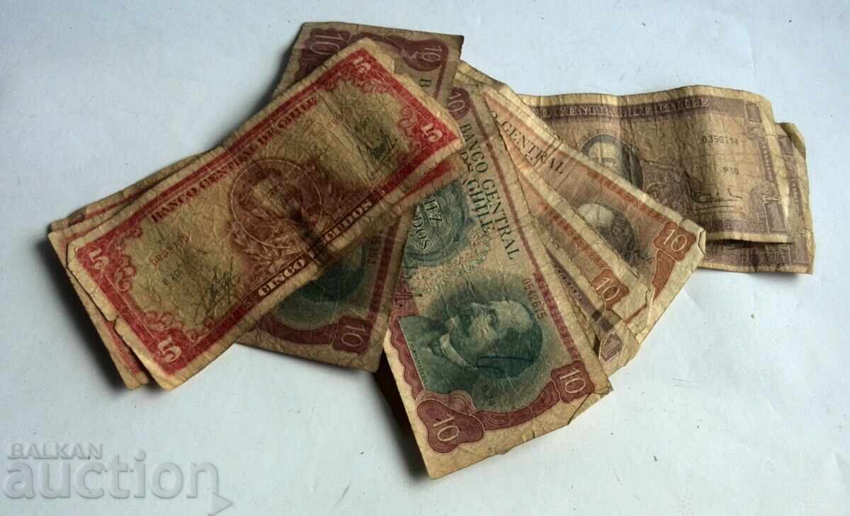 Old 16 Chilean banknotes Old 16 Chilean banknotes