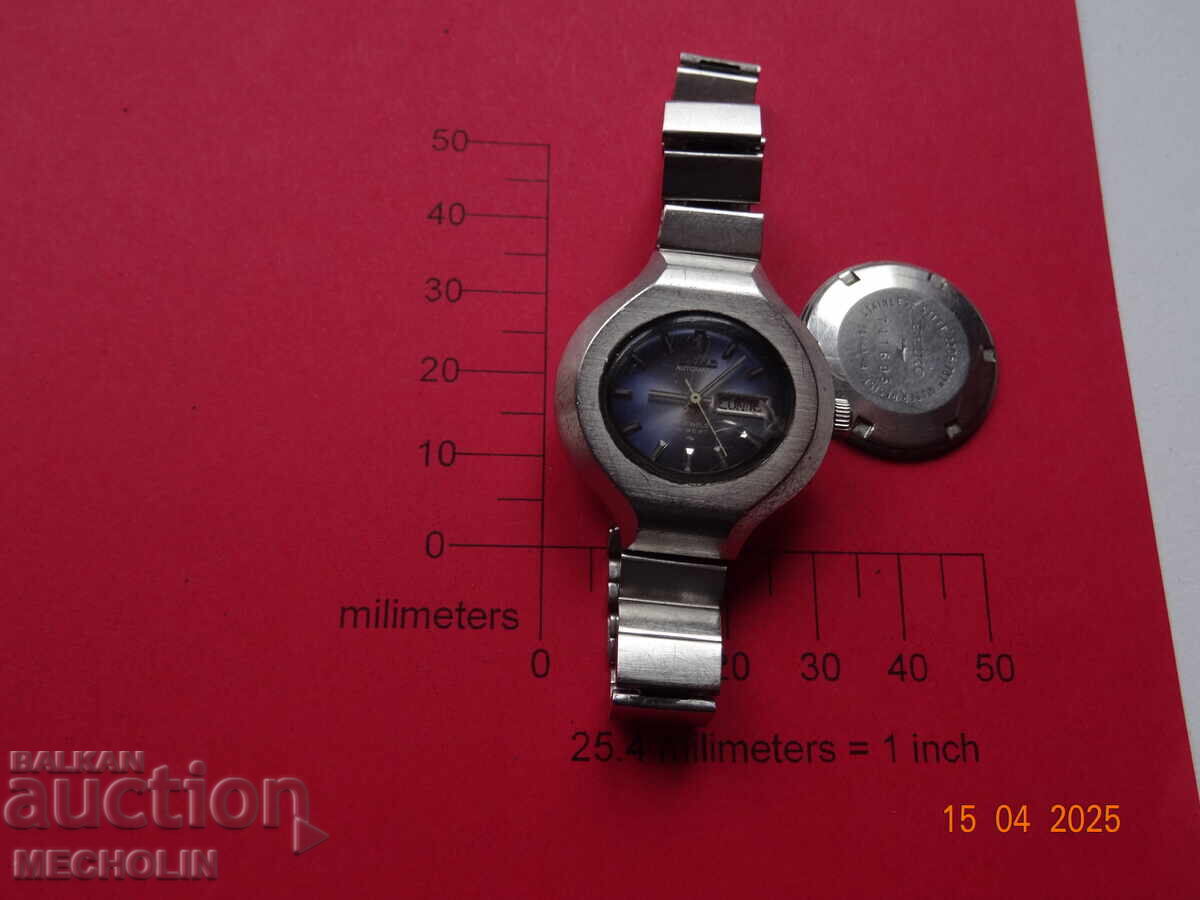 CEAS CASIO VECHI cu preț 23.00 BGN | € 11.76