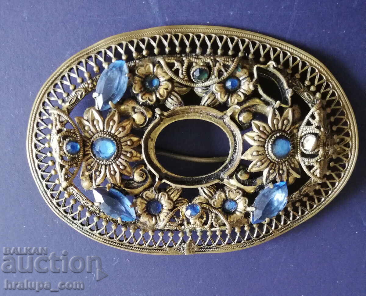 Παλιά μεγάλη καρφίτσα