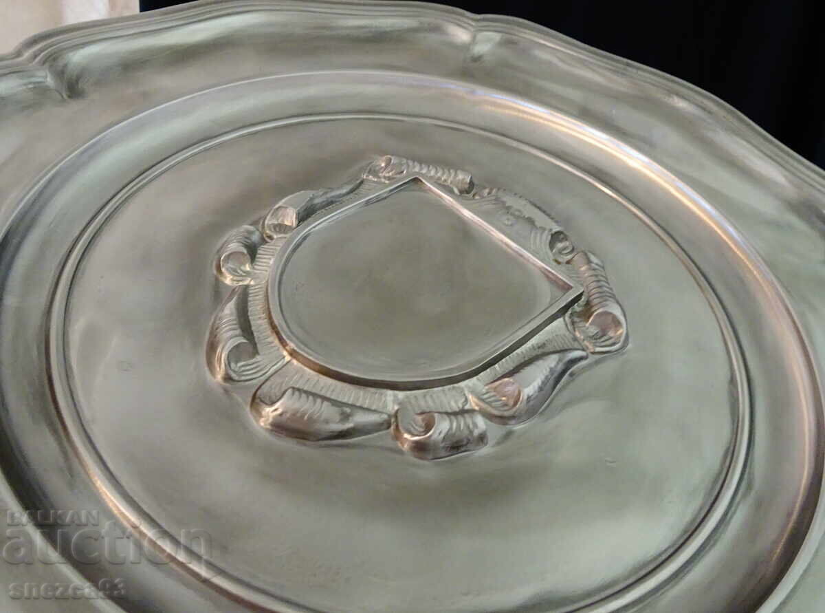 Δημοπρασία Πίνακας από κασσίτερο με κορνίζα για φωτογραφία 33 εκ., γαμήλιο δώρο κασσιτέρου Δημοπρασία Πίνακας από κασσίτερο με κορνίζα για φωτογραφία 33 εκ., γαμήλιο δώρο κασσιτέρου