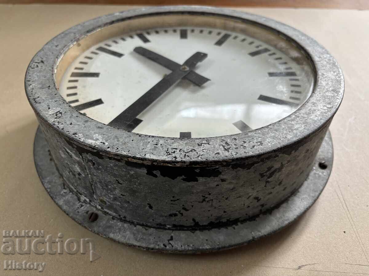 Ceas de gară, ceas public cu preț 99.99 BGN | € 51.12