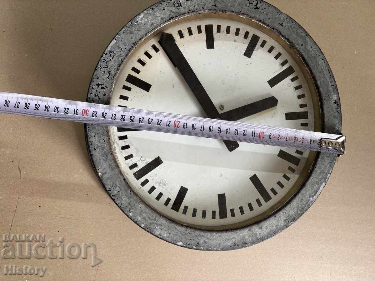 Παράδοση Ρολόι χειρός, ρολόι τοίχου Παράδοση Ρολόι χειρός, ρολόι τοίχου