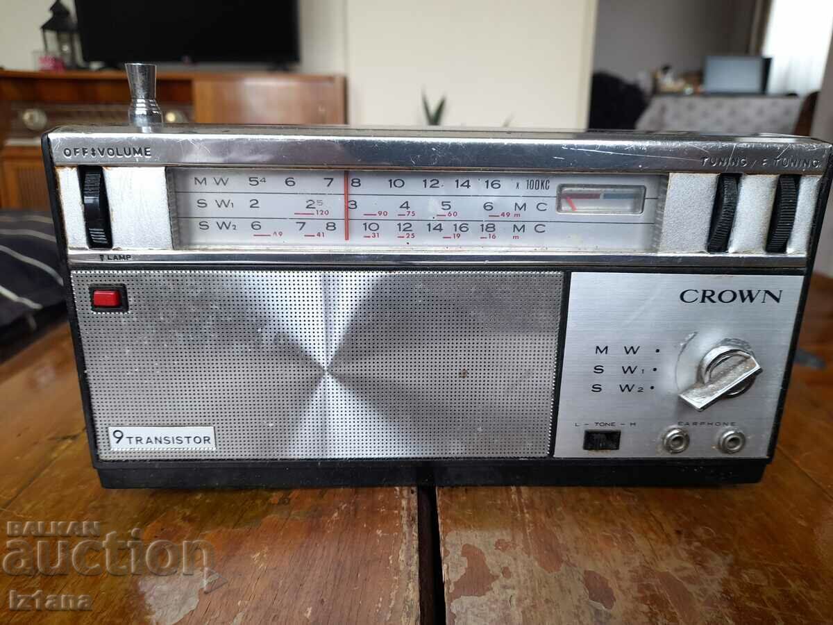 Old radio, Crown radio with price 33.00 BGN | € 16.87