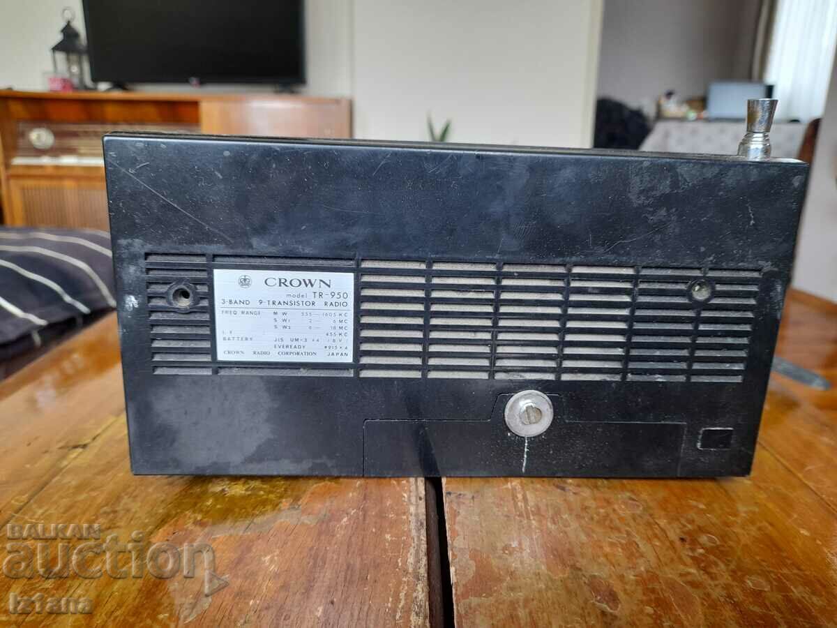 Delivery of Old radio, Crown radio