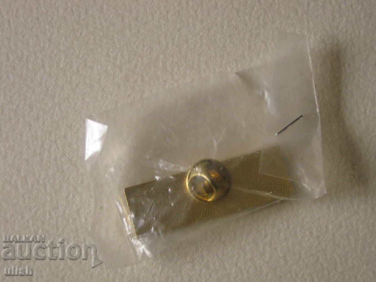 L'Oréal Paris znachok reklamna znachka эmal’ με τιμή 5.00 BGN | € 2.56