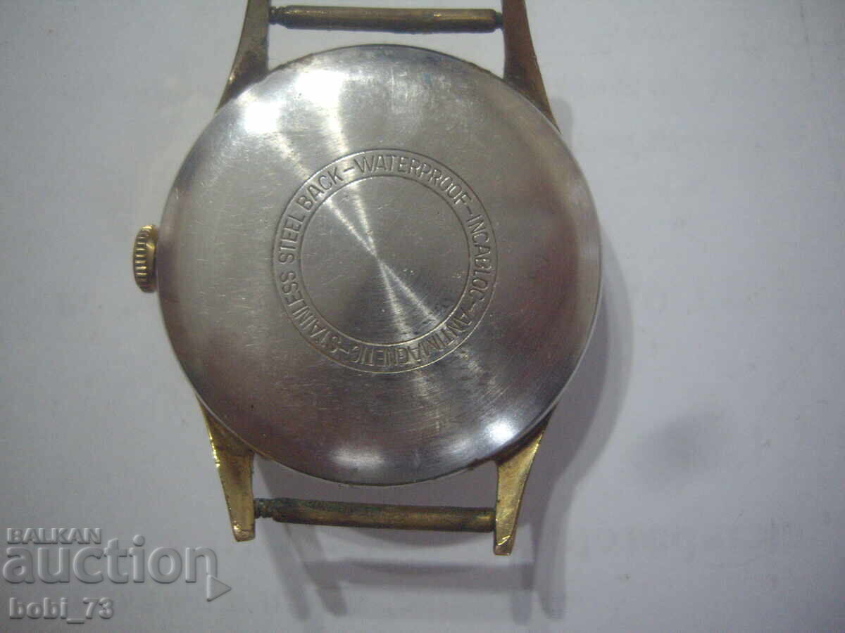 Old men's wristwatch. with price 60.00 BGN | € 30.68 Old men's wristwatch. with price 60.00 BGN | € 30.68