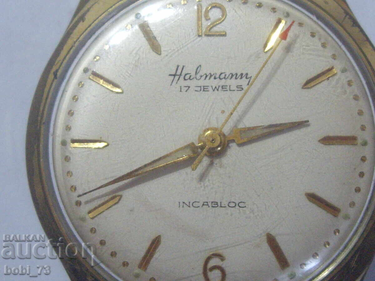 Delivery of Old men's wristwatch. Delivery of Old men's wristwatch.