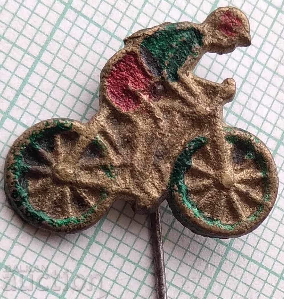 18923 Badge - Cyclist