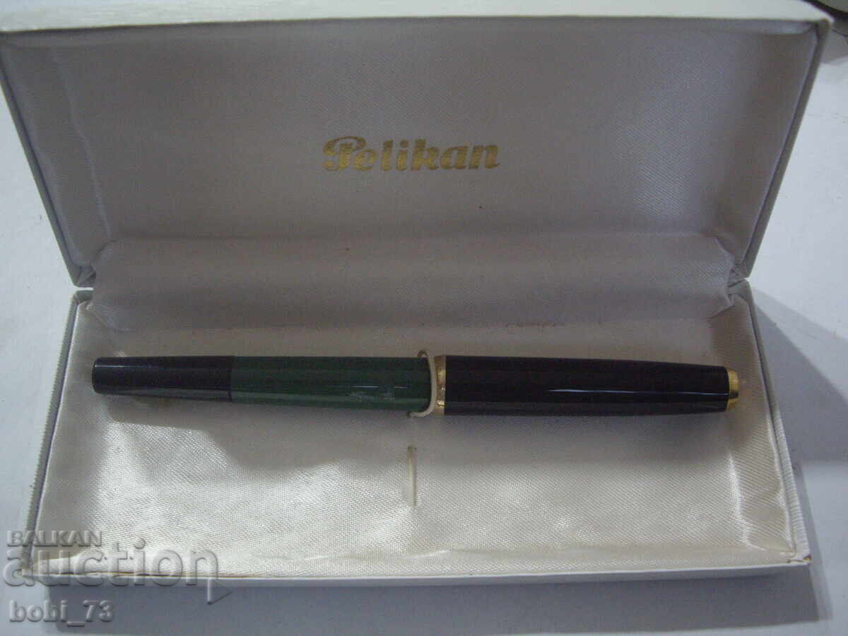 Pix original nou-nouț "Pelikan" cu preț 100.00 BGN | € 51.13 Pix original nou-nouț "Pelikan" cu preț 100.00 BGN | € 51.13