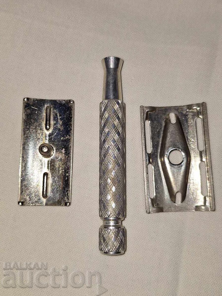 Old metal razor -- Gillette -- Zhilet - 6 Old metal razor -- Gillette -- Zhilet - 6