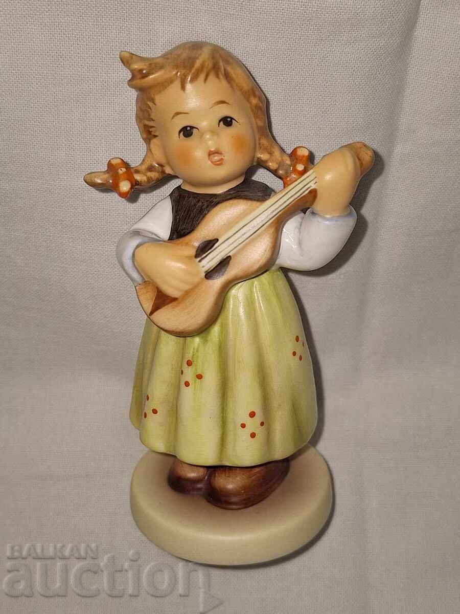 Figurină veche din porțelan - Goebel cu preț 60.00 BGN | € 30.68