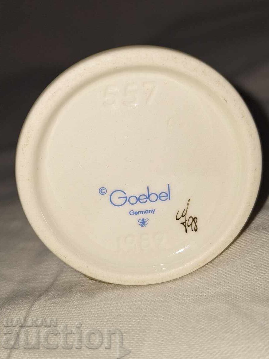 Figurină veche din porțelan - Goebel - 7