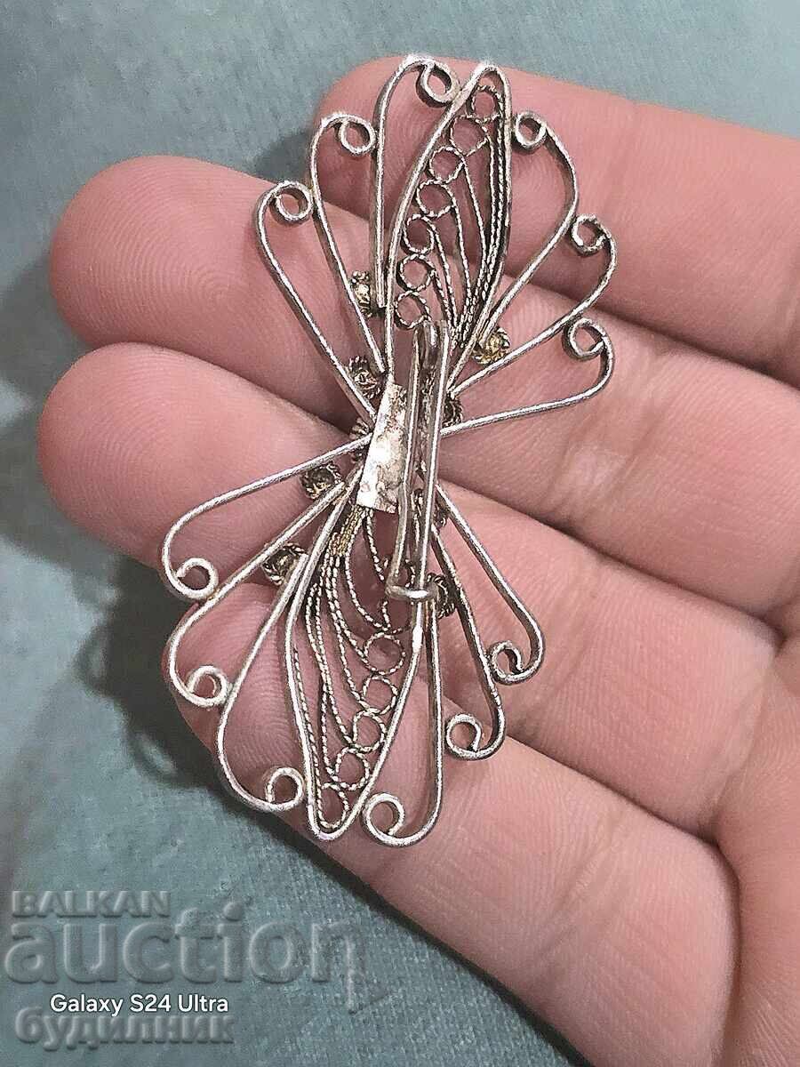 Auction Solid Silver Brooch. I'm launching over 100 Auctions. Take a look! Auction Solid Silver Brooch. I'm launching over 100 Auctions. Take a look!