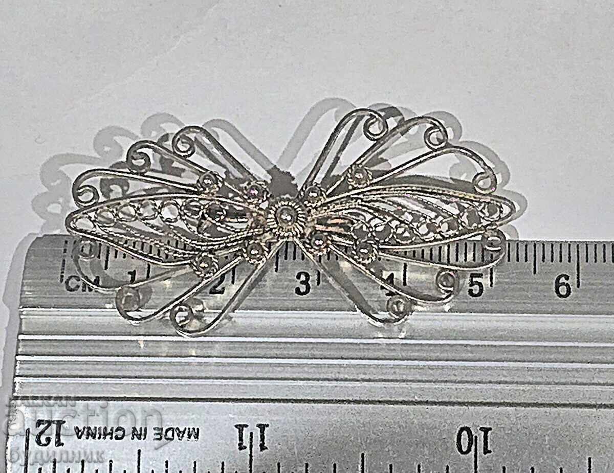 Delivery of Solid Silver Brooch. I'm launching over 100 Auctions. Take a look! Delivery of Solid Silver Brooch. I'm launching over 100 Auctions. Take a look!